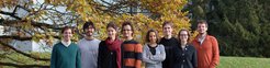 Ruben Portugues (rechts) und seinem Team wollen mit Hilfe des HFSP Project Grants die optische Mikroskopie so weiterentwickeln, dass Beobachtungen in freischwimmenden Zebrafischlarven möglich werden.