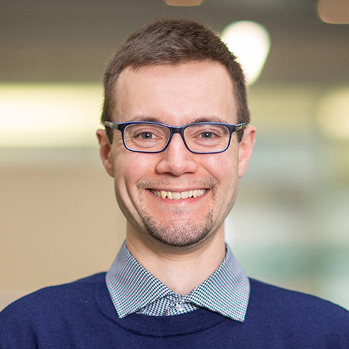 Dr. Marius Bruer